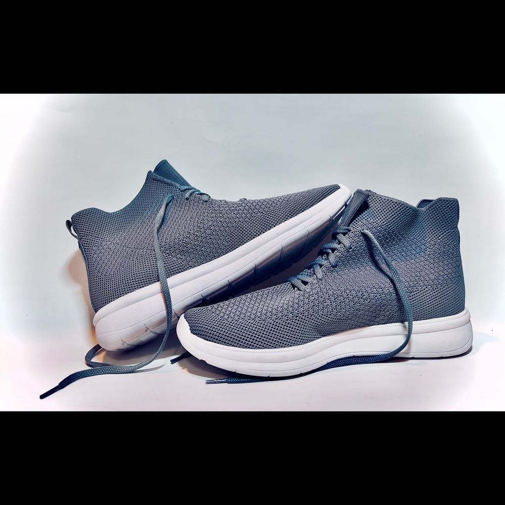 Women fashion sneakers